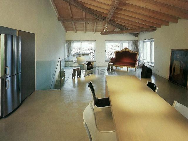 Attico in vendita a Città Alta, Bergamo
