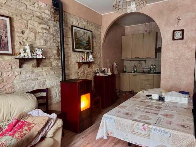 Appartamento in vendita a Centro Storico, Marche