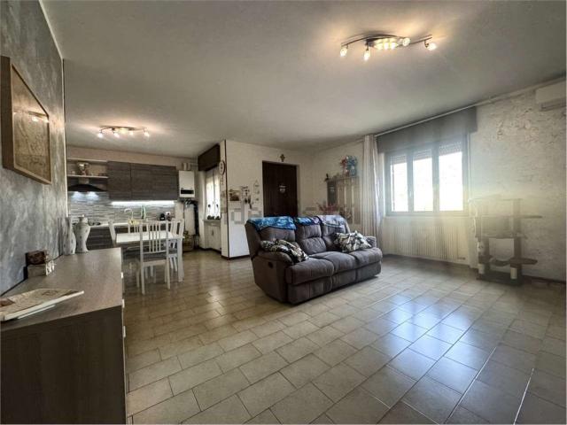 Appartamento in vendita a Terrossa di Roncà, Roncà