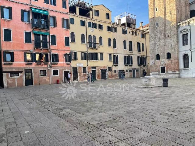 Appartamento in vendita a Venezia