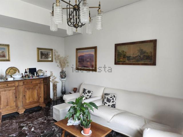 Appartamento in vendita a Borgo San Lorenzo, Toscana