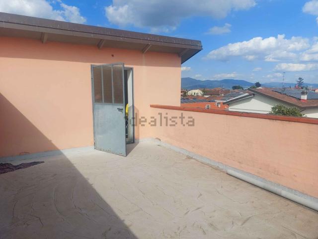 Appartamento in vendita a Poggio A Caiano, Toscana