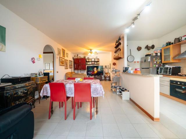Appartamento in vendita a Montemazzano, Piombino