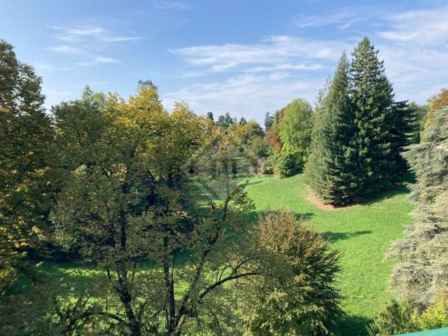 Appartamento in vendita a Biumo Superiore, Varese
