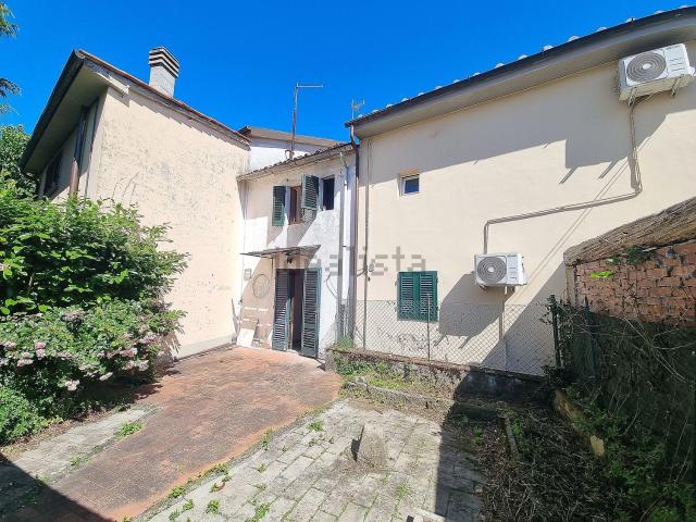 Appartamento in vendita a Serravalle Pistoiese, Toscana