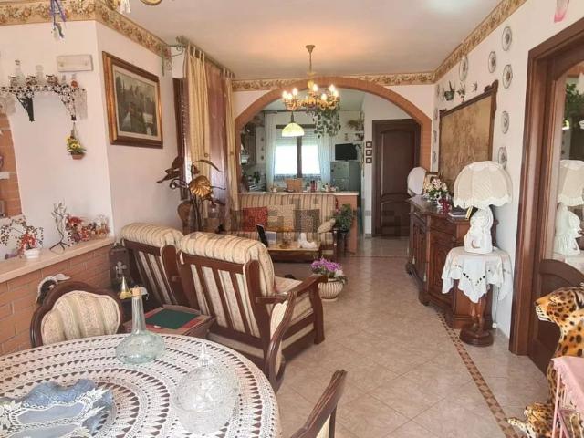 Appartamento in vendita a Ghiaccioni, Piombino