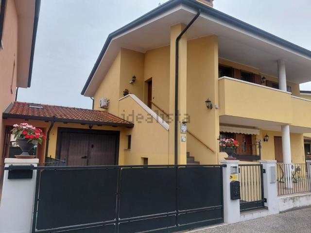 Appartamento in vendita a Casarsa Della Delizia, Friuli-Venezia Giulia