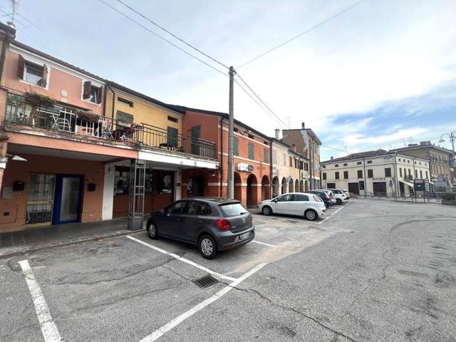 Appartamento in vendita a Castel D'ario, Lombardia
