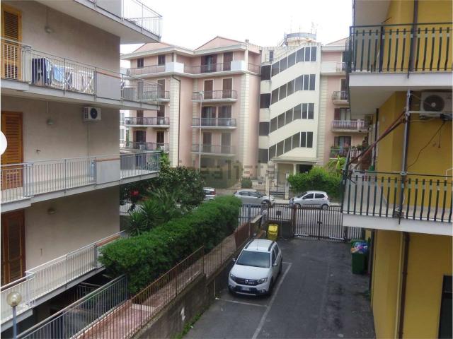 Appartamento in vendita a Acireale, Sicilia