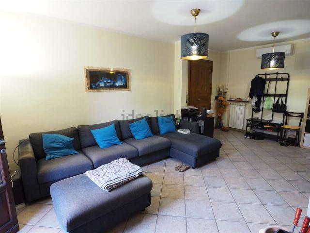 Appartamento in vendita a Agliana, Toscana
