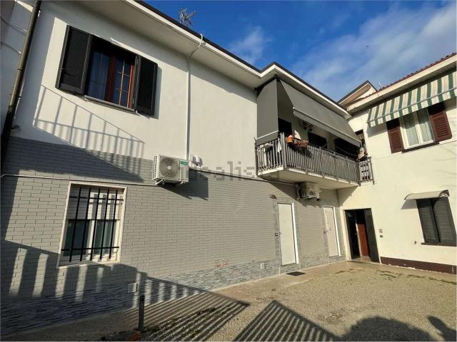 Appartamento in vendita a Robbiano, Giussano
