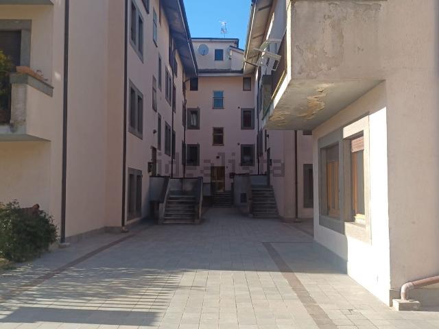 Appartamento in vendita a Carsoli, L'aquila