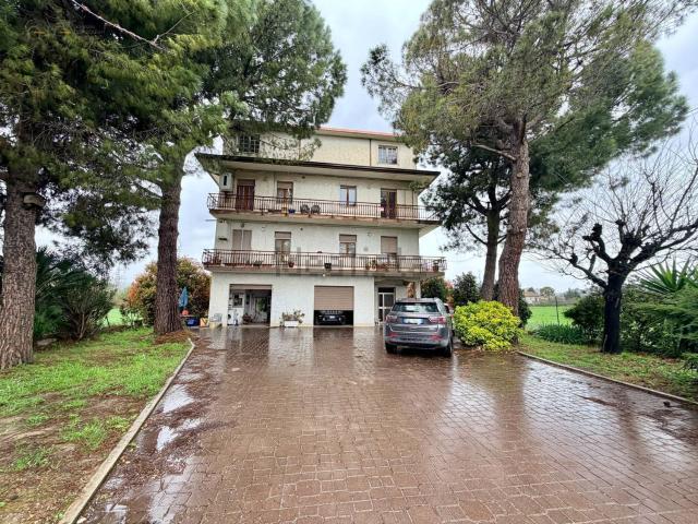 Appartamento in vendita a Stella, Marche