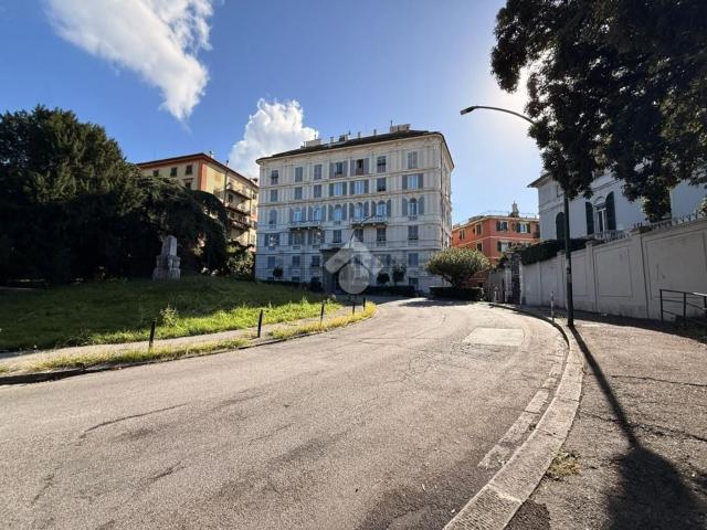Appartamento in vendita a Carmine, Genova