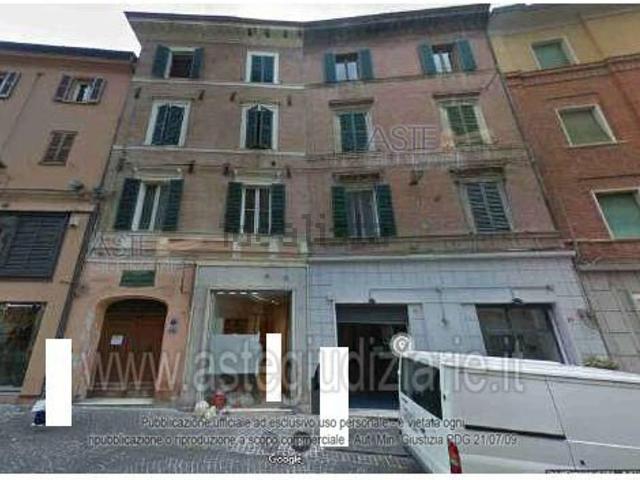 Appartamento in vendita a Centro, Marche