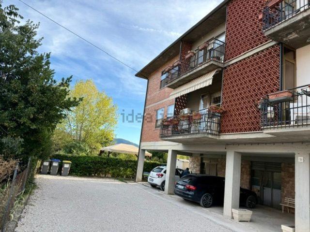 Appartamento in vendita a San Giacomo, Spoleto