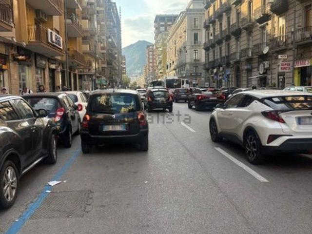 Appartamento in vendita a Salerno