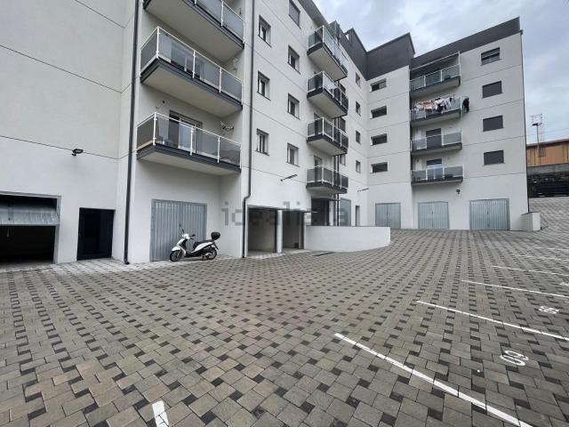Attico in vendita a Monte Po-Nesima-San Leone-Rapisardi, Catania