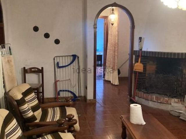 Appartamento in vendita a Turania, Lazio