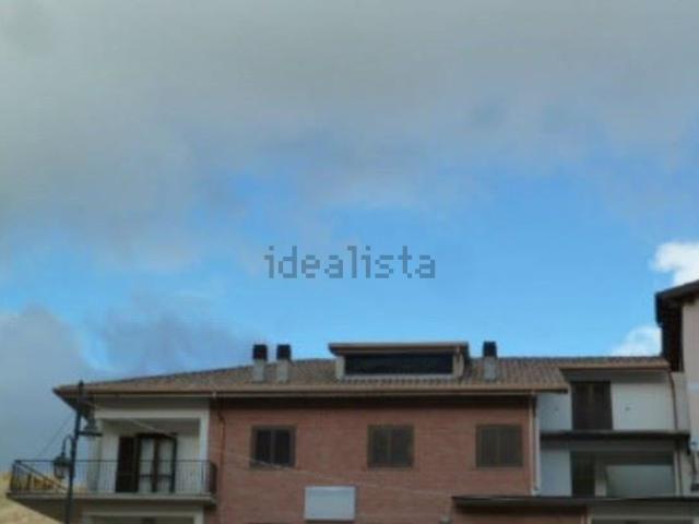 Appartamento in vendita a Carsoli, L'aquila