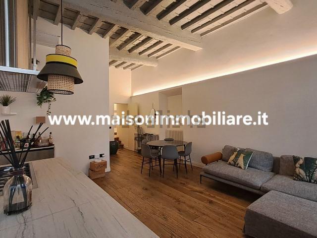 Appartamento in vendita a Prato, Toscana