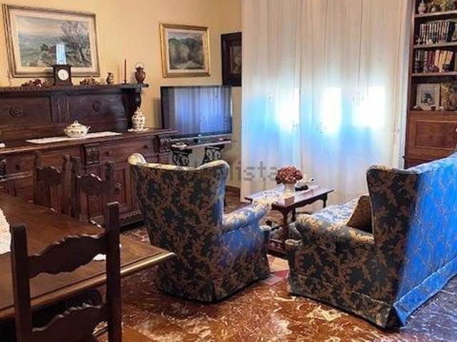 Appartamento in vendita a Vicchio, Toscana