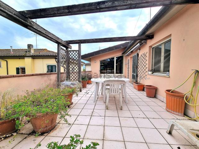 Attico in vendita a Lamporecchio, Toscana