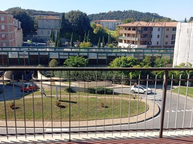 Appartamento in vendita a Centro, Poggibonsi