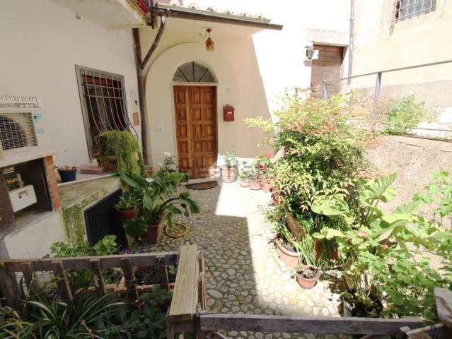 Appartamento in vendita a Poggio Mirteto, Lazio