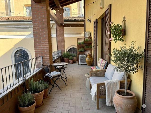 Appartamento in vendita a Cornate D'adda, Lombardia