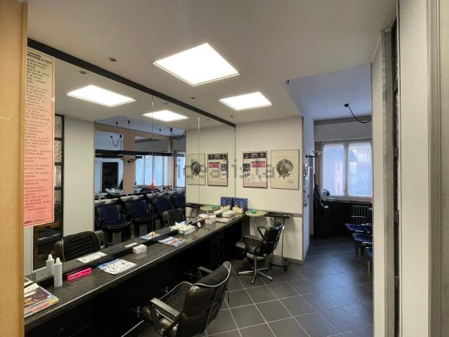 Appartamento in vendita a Treviglio, Lombardia