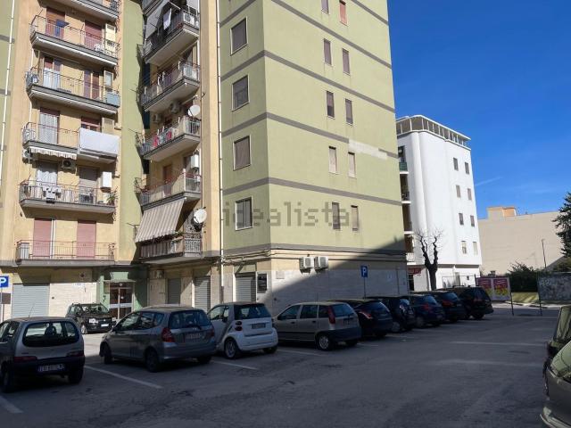 Appartamento in vendita a Puglia, Barletta-andria-trani