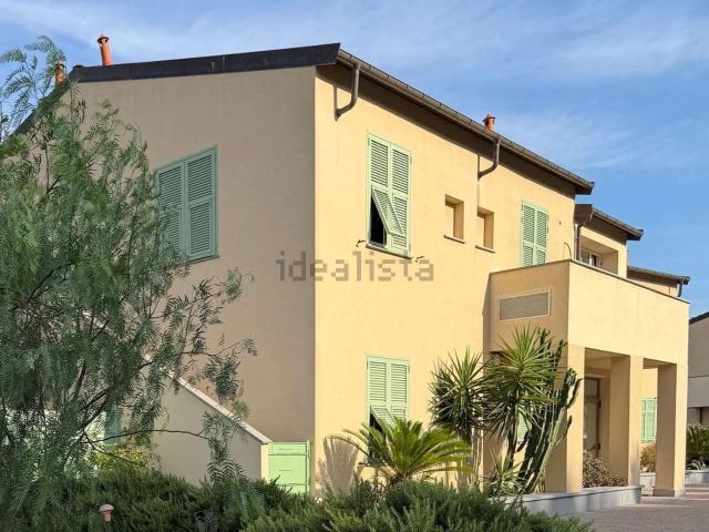 Appartamento in vendita a Imperia, Liguria