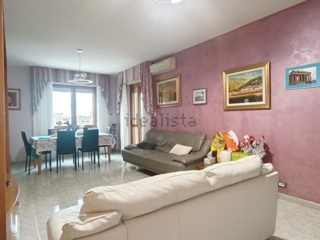 Appartamento in vendita a Latina, Lazio