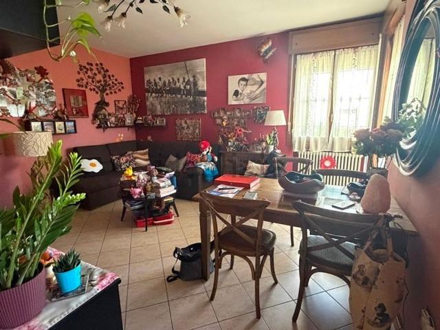 Appartamento in vendita a Collecchio, Reggio Emilia