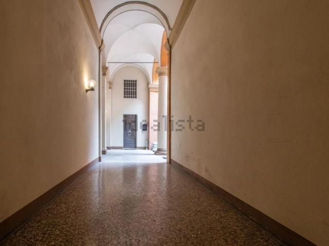 Appartamento in vendita a Santo Stefano, Bologna