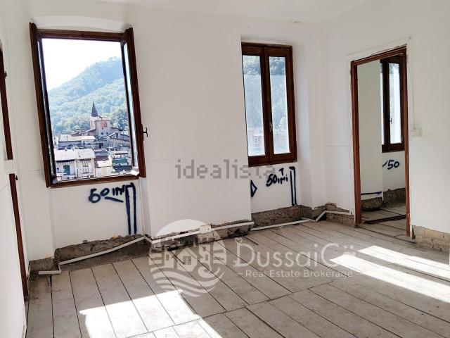 Appartamento in vendita a Isolabona, Liguria