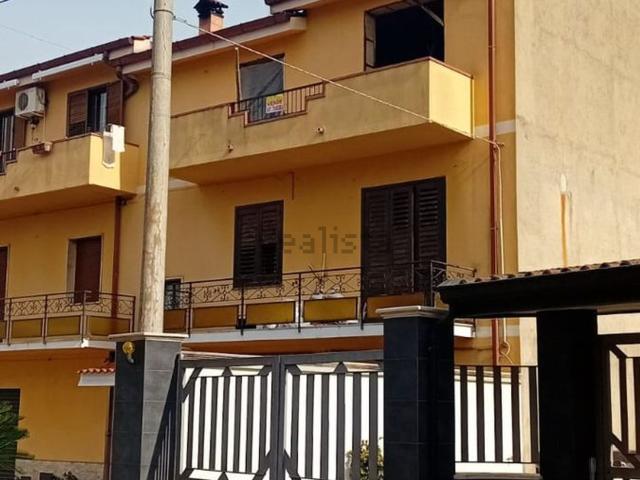 Appartamento in vendita a Calabria, Reggio Calabria