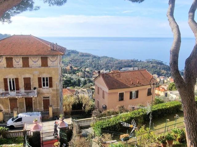 Appartamento in vendita a Il Boschetto, Camogli
