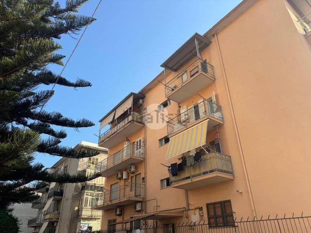 Appartamento in vendita a Pioppaino, Castellammare Di Stabia