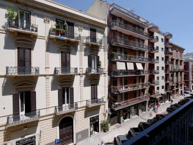 Appartamento in vendita a Municipio 1, Puglia