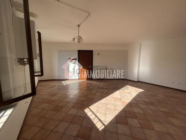 Appartamento in vendita a Casalmaggiore, Cremona