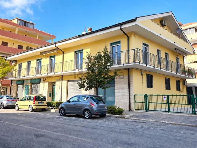 Appartamento in vendita a Porta Nuova, Pescara