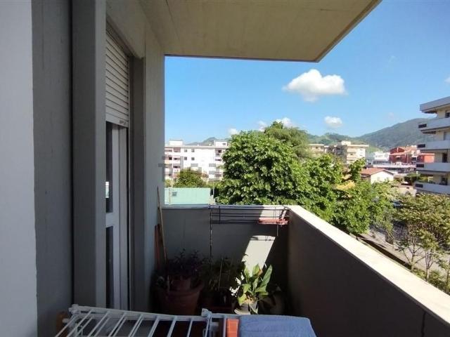 Appartamento in vendita a Poggioletto, Marina Di Massa