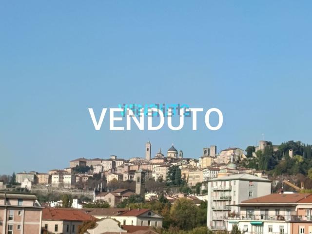 Appartamento in vendita a Bergamo