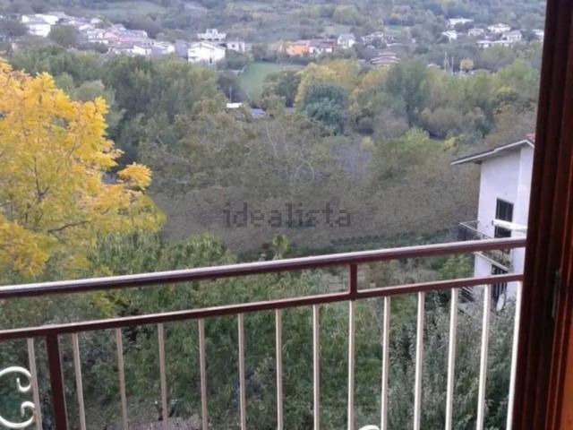 Appartamento in vendita a Tornimparte, Abruzzo