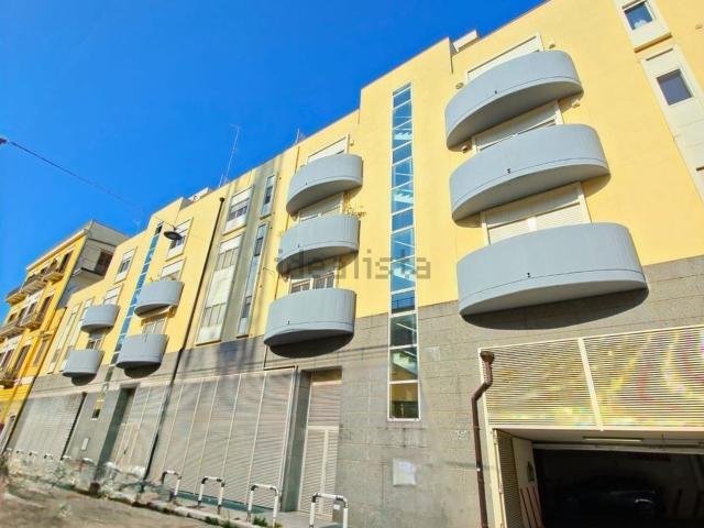 Appartamento in vendita a Municipio 2, Puglia