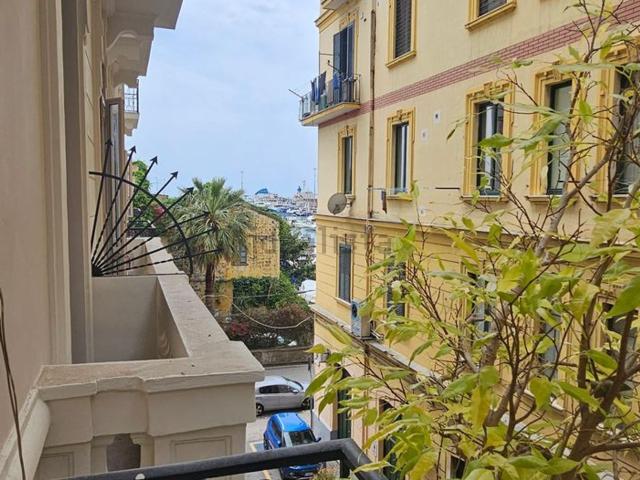 Appartamento in vendita a Salerno, Campania