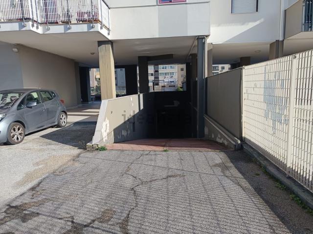 Appartamento in vendita a Municipio 4, Puglia