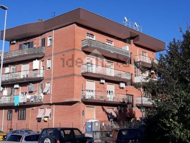 Appartamento in vendita a Municipio Roma VI, Roma Capitale
